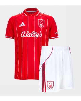 Billige Fotballdrakt Nottingham Forest Replika Hjemmedraktsett Barn 2025-26 Kortermet (med bukser)